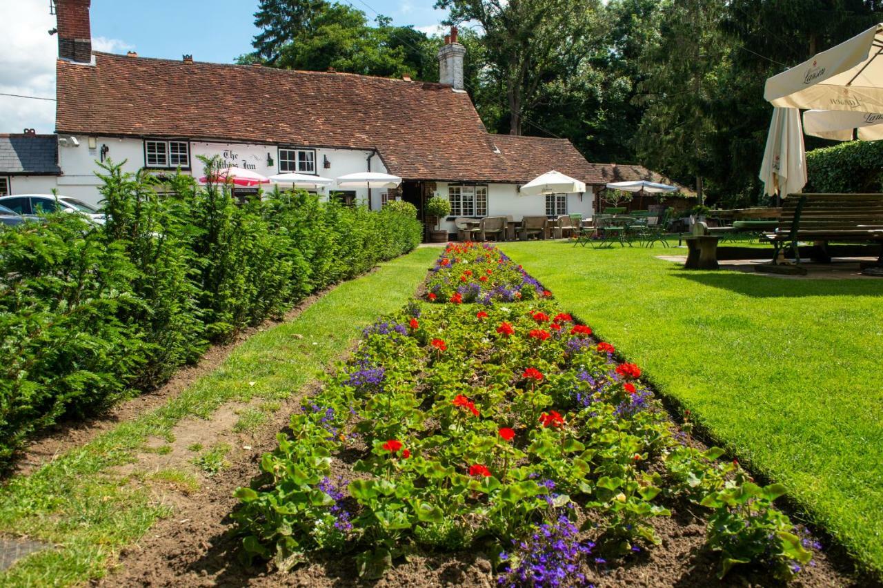 The Withies Inn Godalming Exterior photo